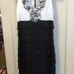 S.l. fashions‎ women's sz.6 black and white formal dress